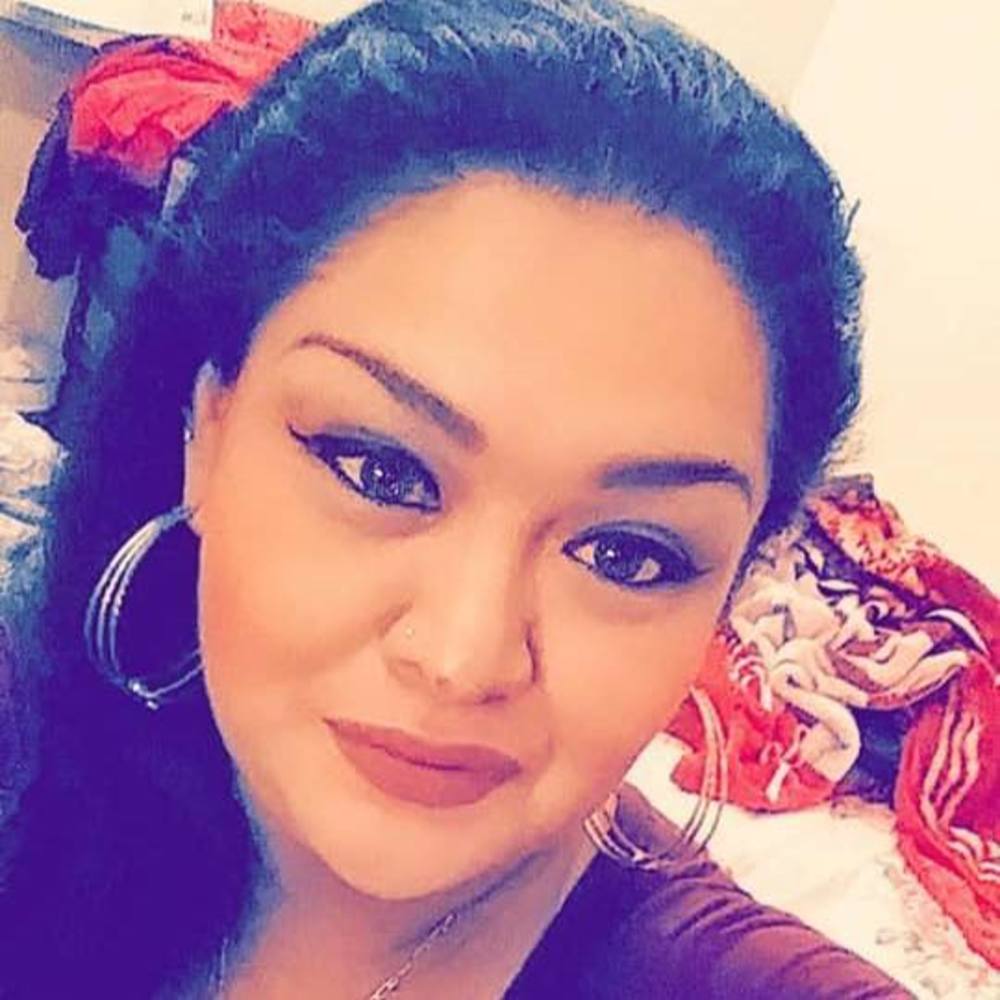 Meet your Posher, Manda